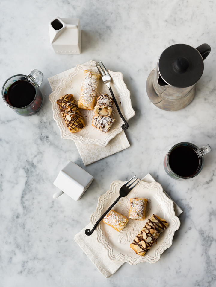 Petit Pains au Chocolat aux Amandes (Simple Petite Chocolate Almond Croissants) www.pineappleandcoconut.com #christmasweek