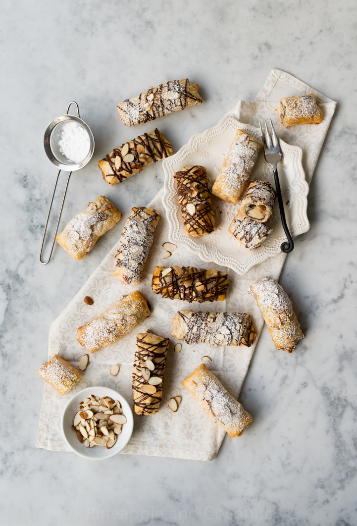 Petit Pains au Chocolat aux Amandes (Simple Petite Chocolate Almond Croissants) www.pineappleandcoconut.com #christmasweek