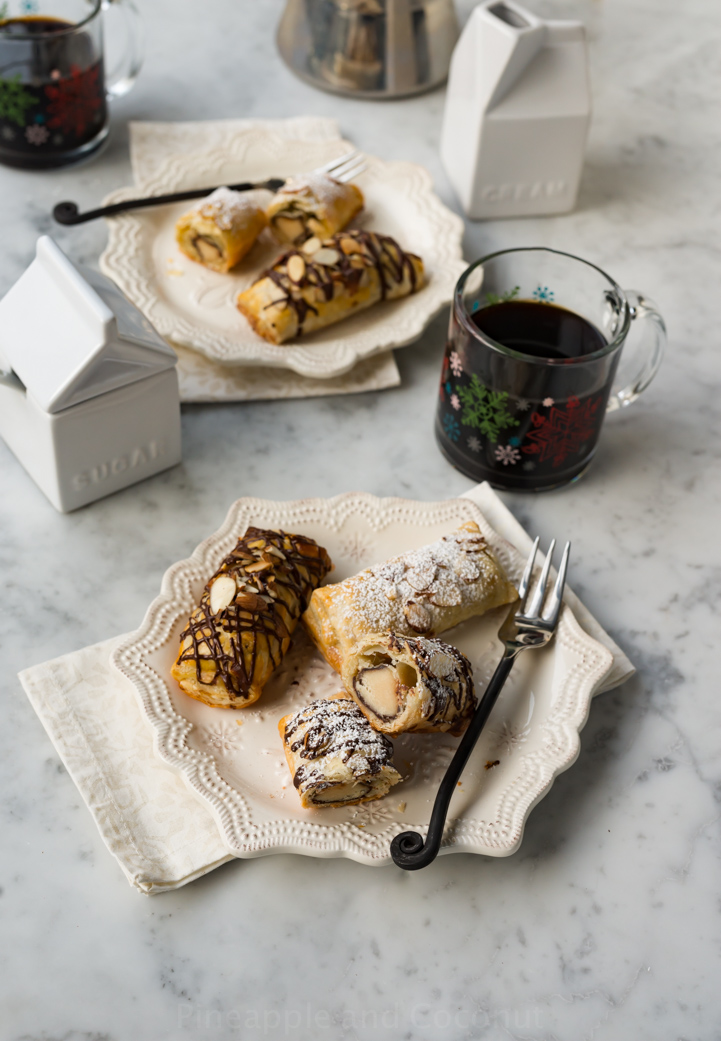 Petit Pains au Chocolat aux Amandes (Simple Petite Chocolate Almond Croissants) www.pineappleandcoconut.com #christmasweek