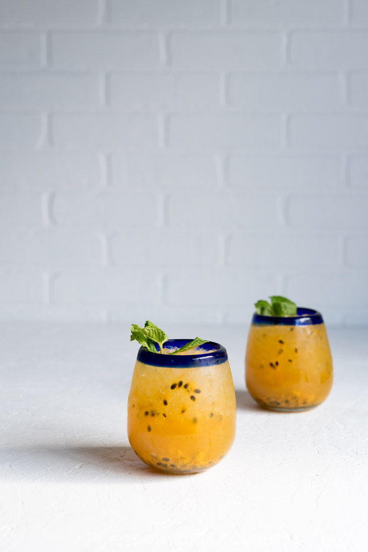 Passion Fruit Moscow Mules Cocktail Photo www.pineappleandcoconut.com