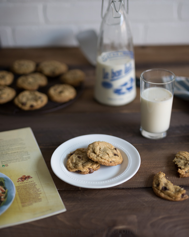 Chewy Chocolate Chip Cookies www.pineappleandcoconut.com