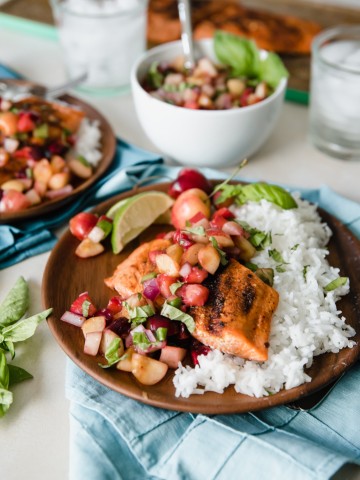 Grilled Sockeye Salmon with Summer Stone Fruit Salsa www.pineappleandcoconut.com