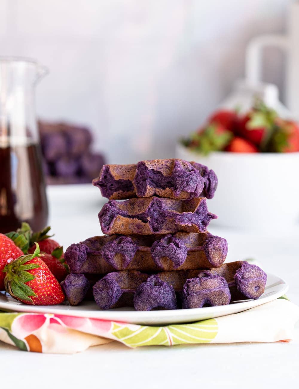 Ube Mochi Waffles (Purple Sweet Potato Mochi Waffles) www.pineappleandcoconut.com